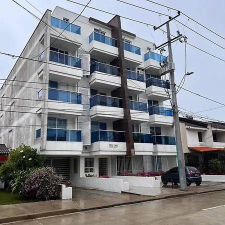 Apartment Amoblado En Cartagena, Cerca Al Aeropuerto Y Al Centro Historico Cartagena