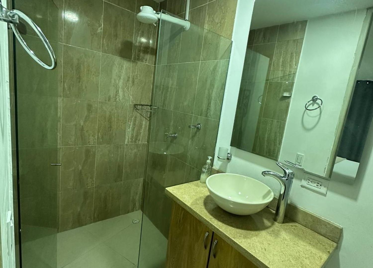 Apartamento Amoblado En Cartagena, Cerca Al Aeropuerto Y Al Centro Historico *