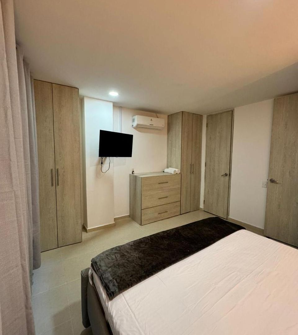 Apartamento Amoblado En Cartagena, Cerca Al Aeropuerto Y Al Centro Historico *