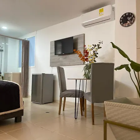 Amoblado En Cartagena, Cerca Al Aeropuerto Y Al Centro Historico Apartamento Cartagena