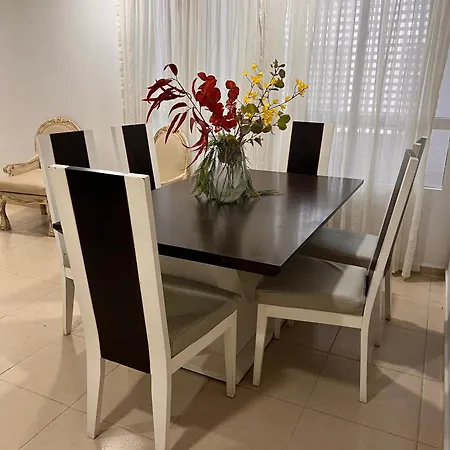 Apartamento Amoblado En Cartagena, Cerca Al Aeropuerto Y Al Centro Historico
