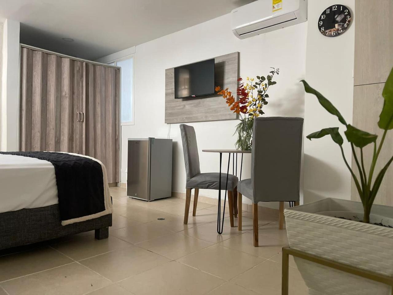 Apartamento Amoblado En Cartagena, Cerca Al Aeropuerto Y Al Centro Historico Cartagena
