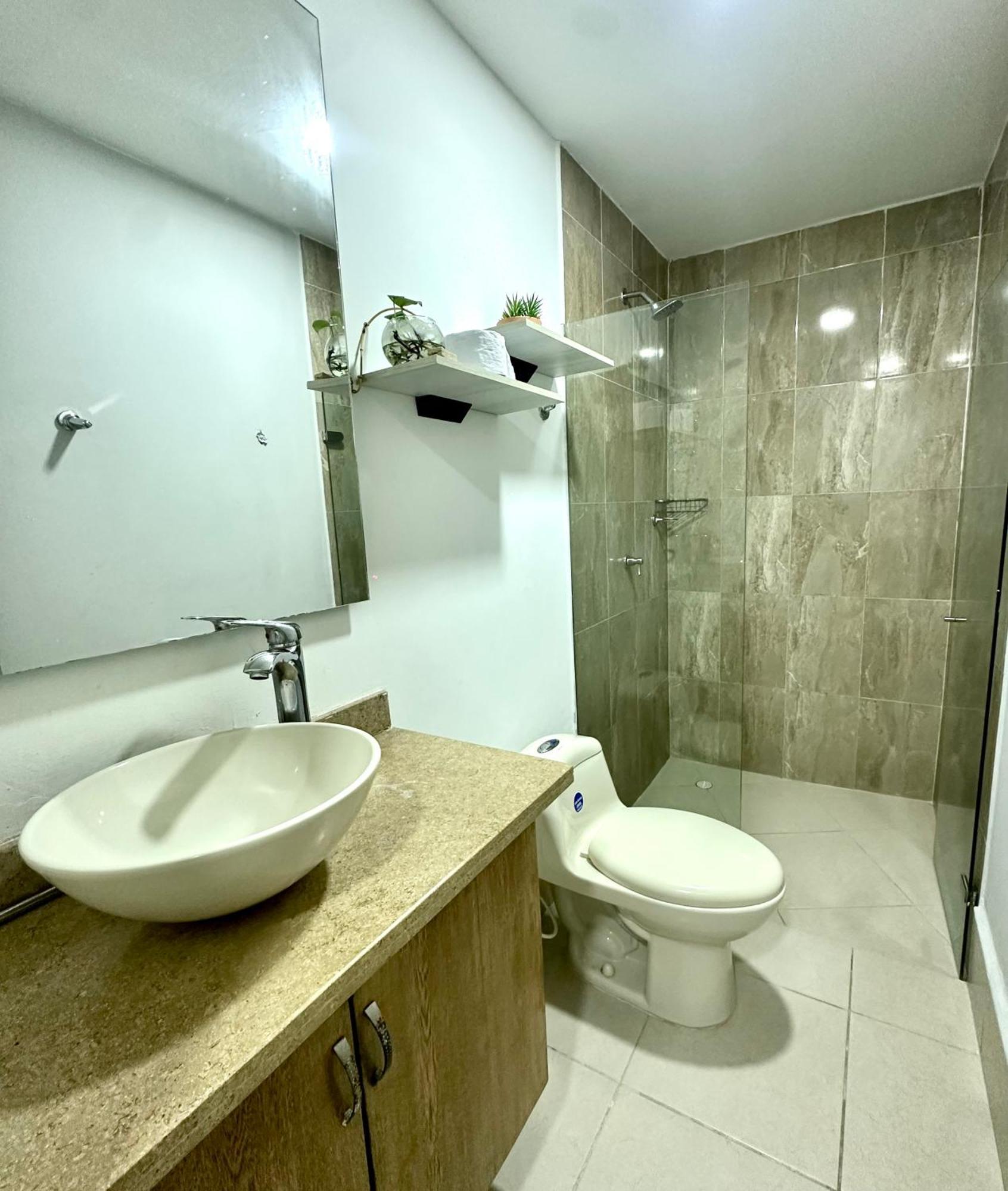 Apartamento Amoblado En Cartagena, Cerca Al Aeropuerto Y Al Centro Historico *